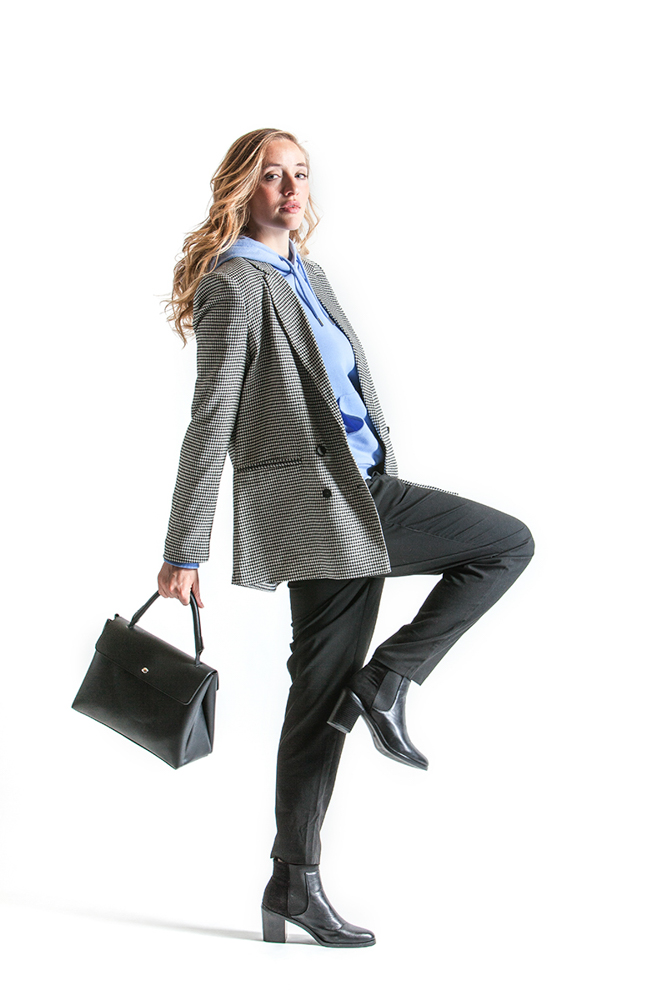 Fashion-Shooting im Atrio Villach – Pimkie Outfit, Lifestyle-Aufnahme für Kampagne/Editorial