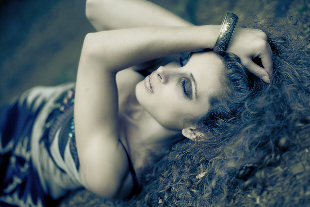 Fashionfotografie – Outdoor-Porträt mit natürlichem Licht